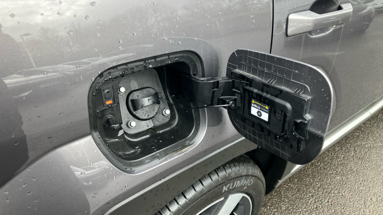 Hyundai SANTA FE 1.6 TGDi Plug-in Hybrid Ultimate 5dr 4WD Auto Estate